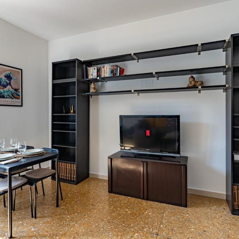 Brunella Cozy Apt - by Viva Domus - Appartamento - 12