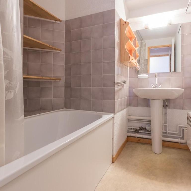 Duplex spacieux · Proche télécabine · 3 pièces, 2 chambres - Appartamento con 1 Camera da Letto - 12