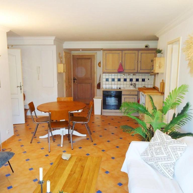 Bel appartement pour 6 personnes dans résidence avec piscine 500 m plage - Appartement 2 Chambres - 3