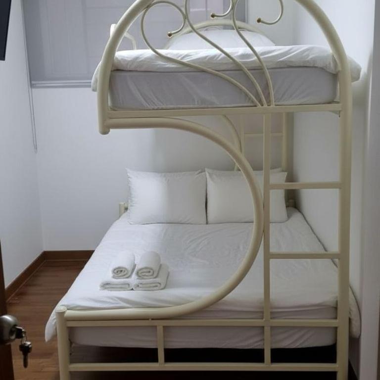 Duplex 2 de Mayo Av Free Parking Barranco O20-2 - Three-Bedroom Deluxe Apartment - 27