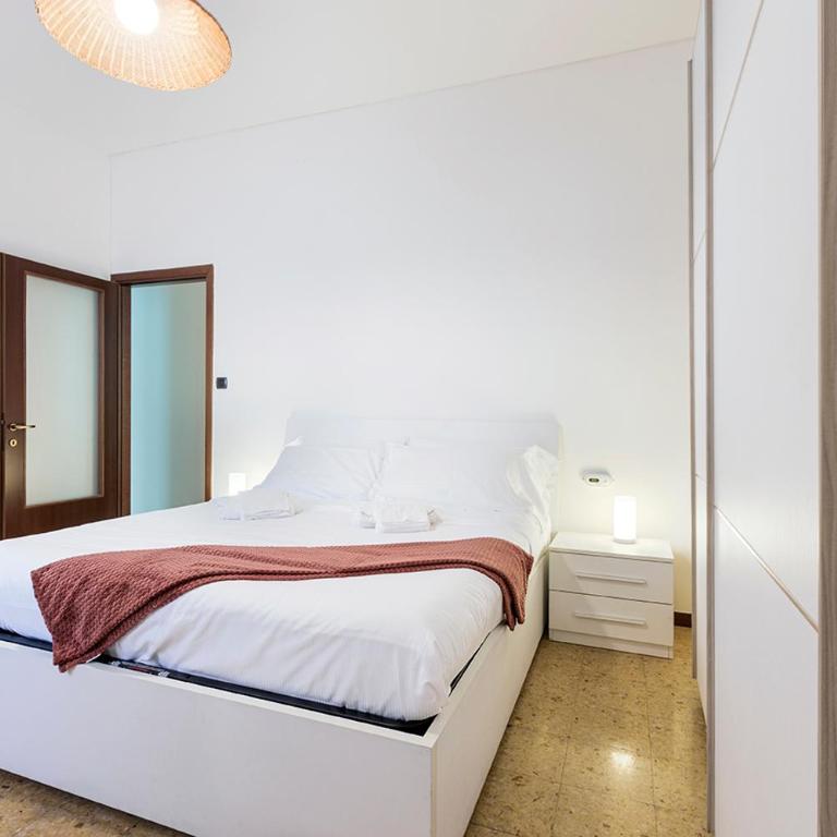 Arena Living BGY Apartment - Apartment - 23