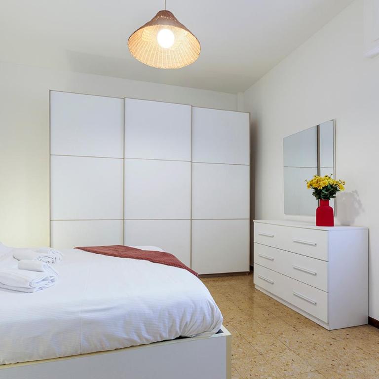 Arena Living BGY Apartment - Apartment - 28