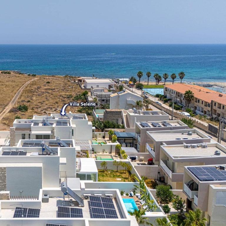 Villa Selene by Villa Plus - Villa - 17