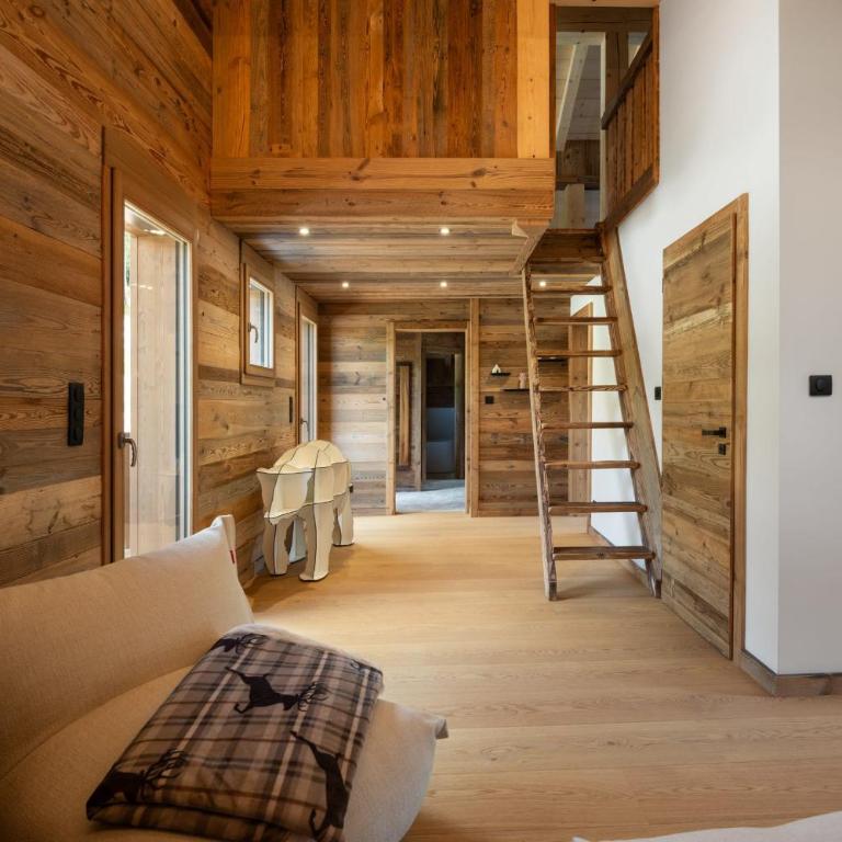 Le Refuge de Lola Chalet familial avec jacuzzi salle de jeux & cheminé - Chalet - 11