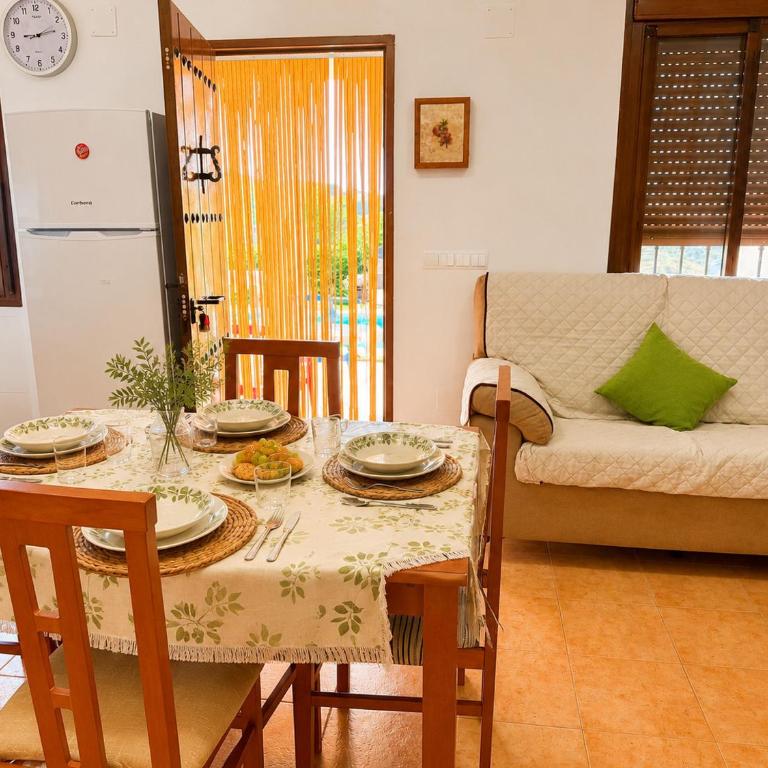 Cortijo las Flores con piscina privada - Casa - 10