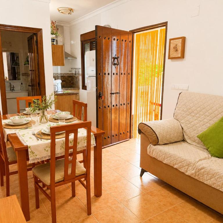 Cortijo las Flores con piscina privada - Casa - 11