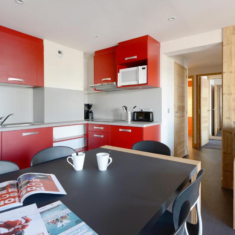 Appartement spacieux 7 pers, retour ski aux pieds, parking gratuit - Appartement 2 Chambres - 1