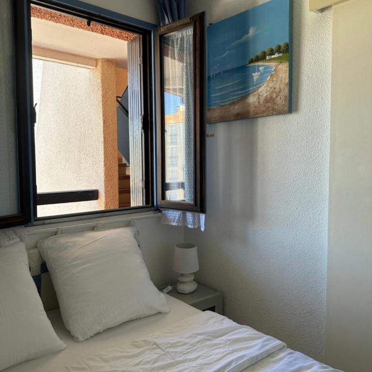 Vue étang et montagnes avec piscines - Appartement 1 Chambre - 19