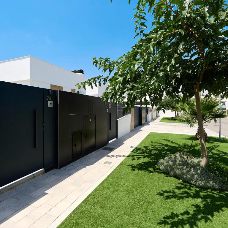 CAMPANA BAY Luxury Villa - Villa - 64