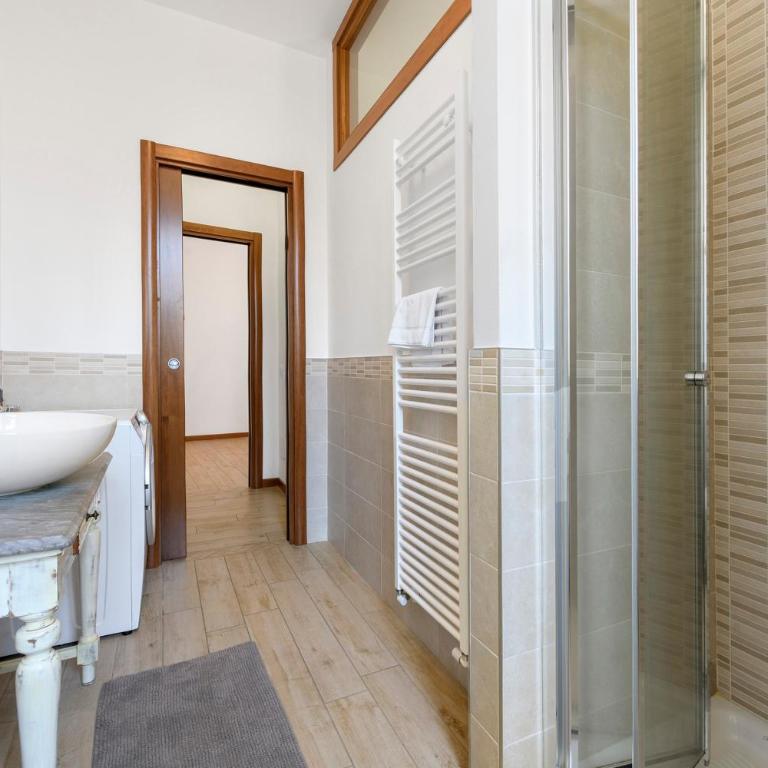 Zoe Holiday Home - Appartamento con doccia - 14