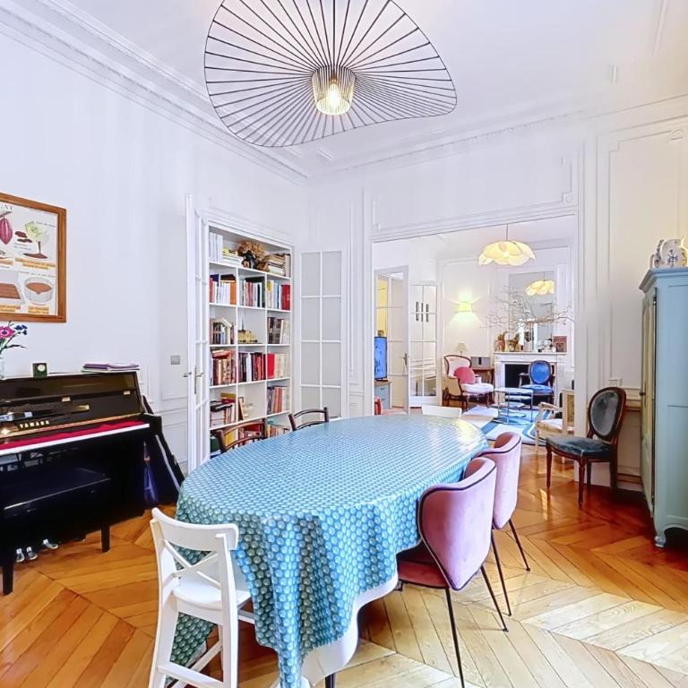 Bel appartement familial près de l'Arc de Triomphe - Appartement - 6