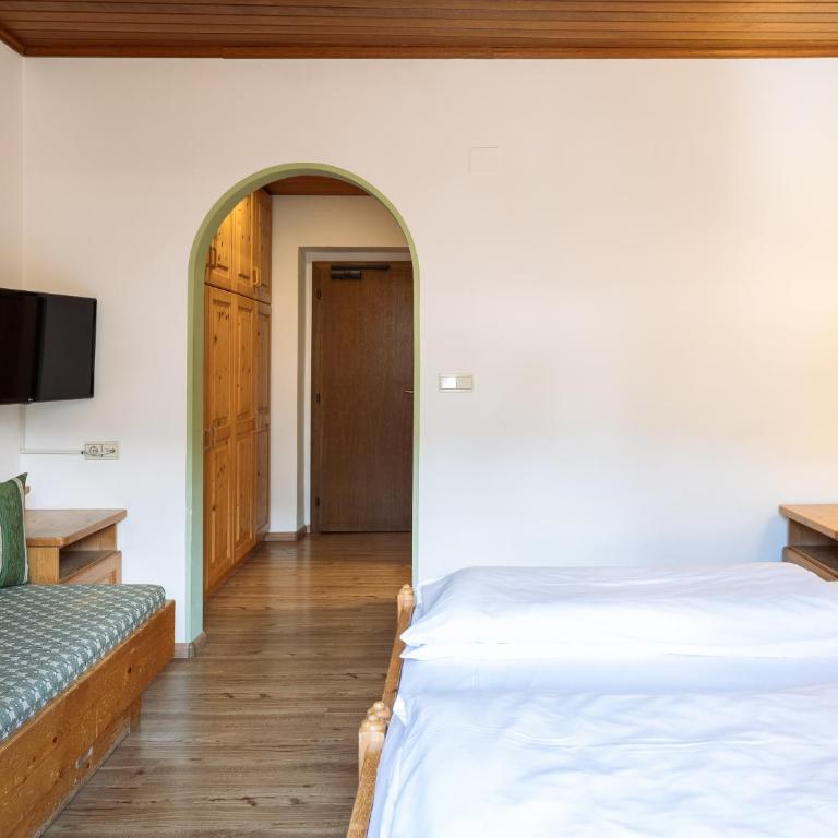 Hotel Hello - Camera Tripla con Balcone - 8