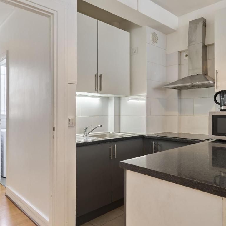 Suite for 4- Arc de Triomphe Faubourg Saint-Honoré - Appartement - 5