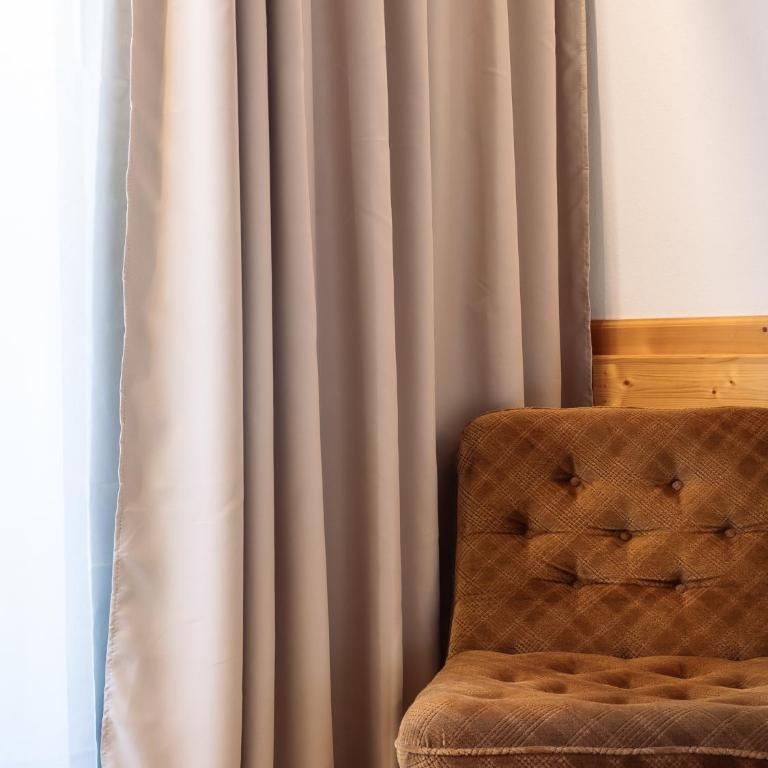 Hotel Hello - Camera Matrimoniale Deluxe con Balcone - 4