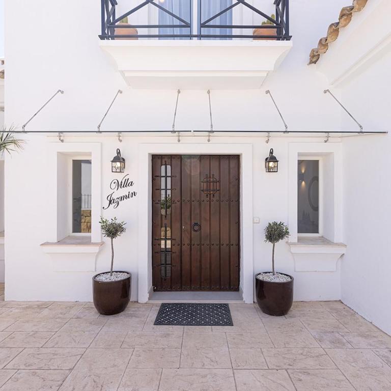 Villa close to the beach sea views - Villa - 77