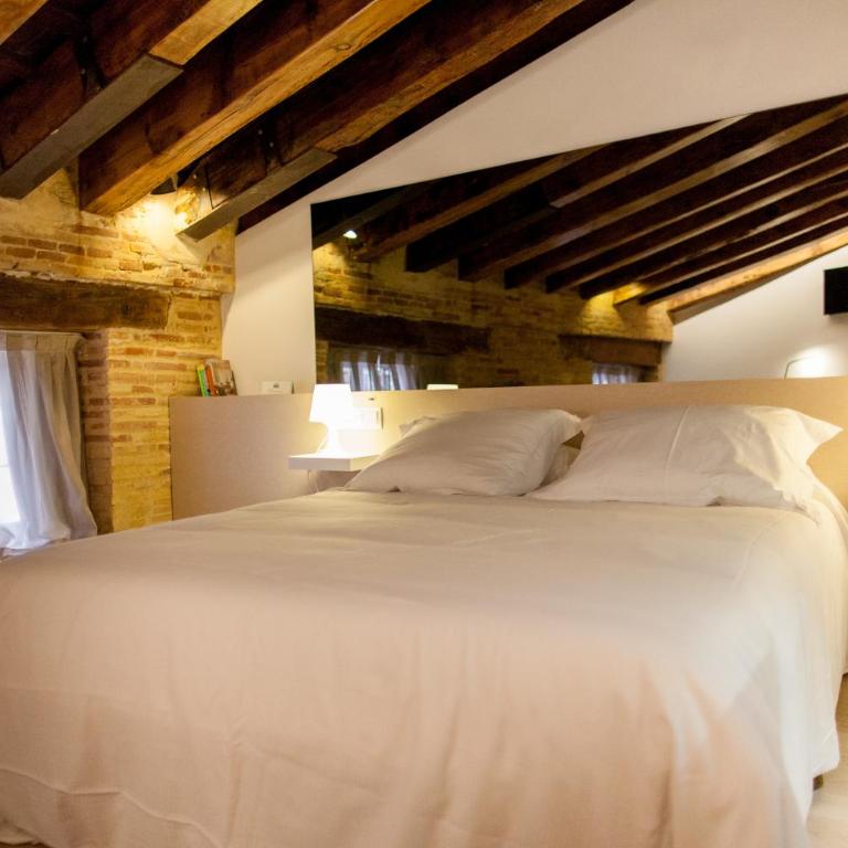 Host & Home - Double Room - 5