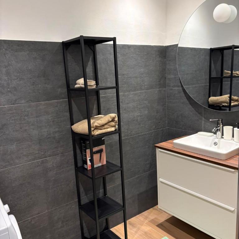 OverGarda Nago - Appartamento con 1 Camera da Letto - 6