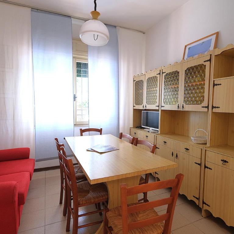CASA ROSSA TOMASINI Appartamento per famiglie, tre camere , spiaggia compresa - Appartamento con 3 Camere da Letto - 12