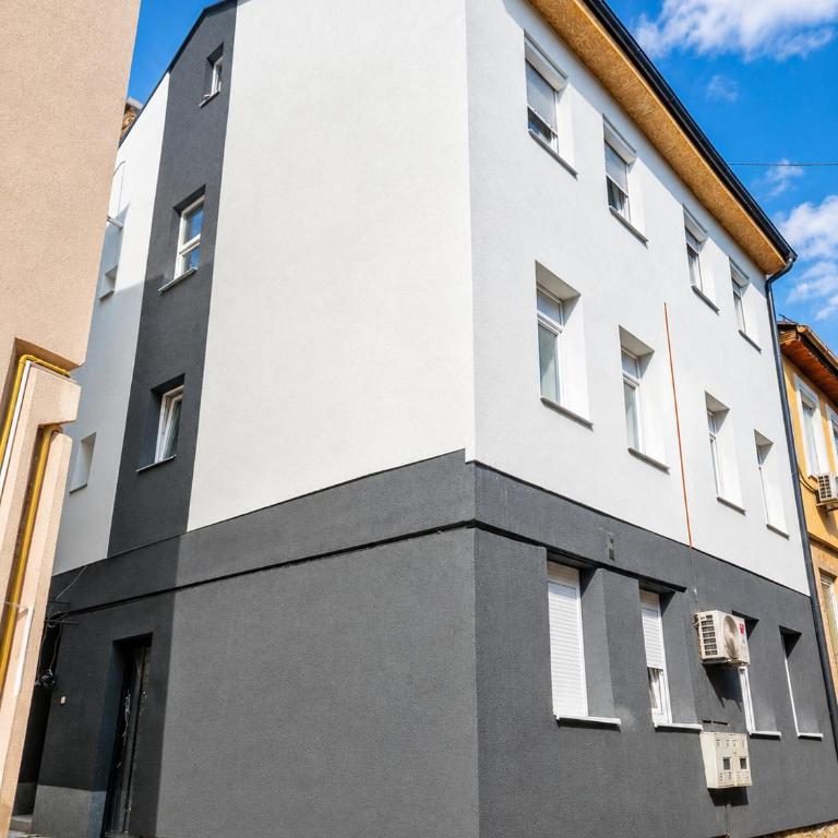 Tango Apartment Sarajevo - City Center Retreat - Apartman sa 2 Spavaće Sobe i Balkonom - 9
