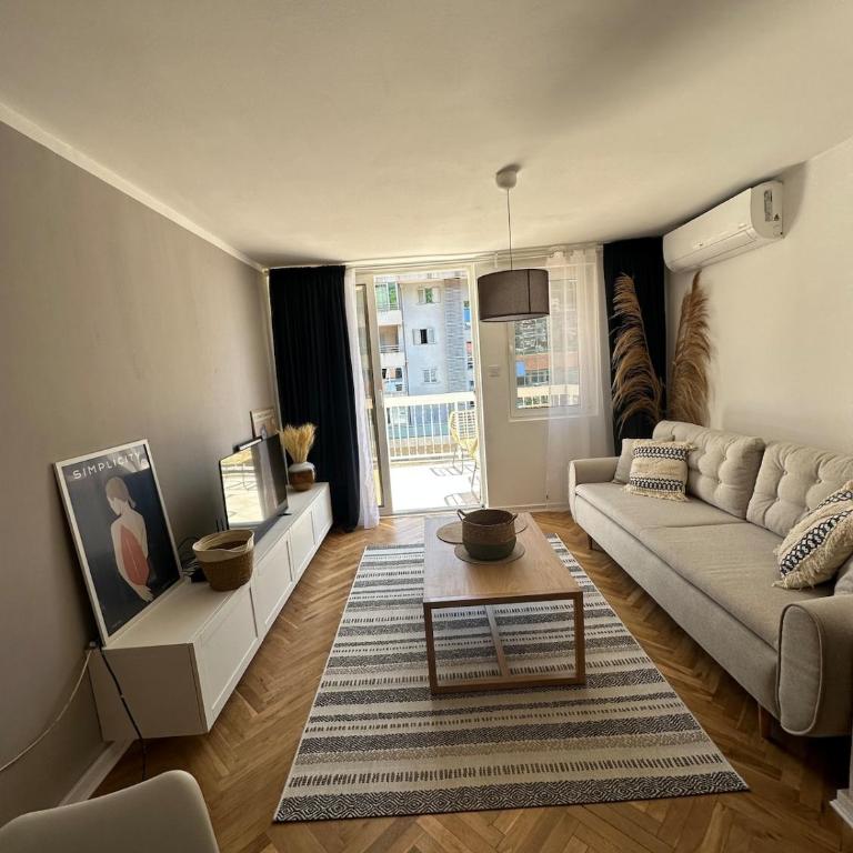 Cozy duplex apartment in Budva - One-Bedroom Apartment - 1