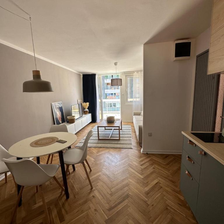 Cozy duplex apartment in Budva - One-Bedroom Apartment - 6
