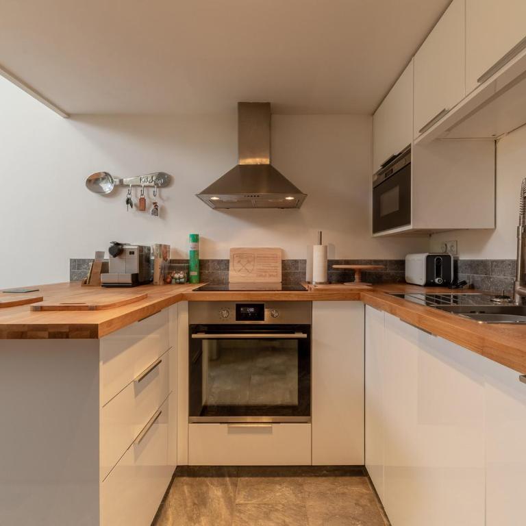 Appartement calme 3 pièces aux Allues avec WIFI et parking - FR-1-411-967 - Appartement - 14