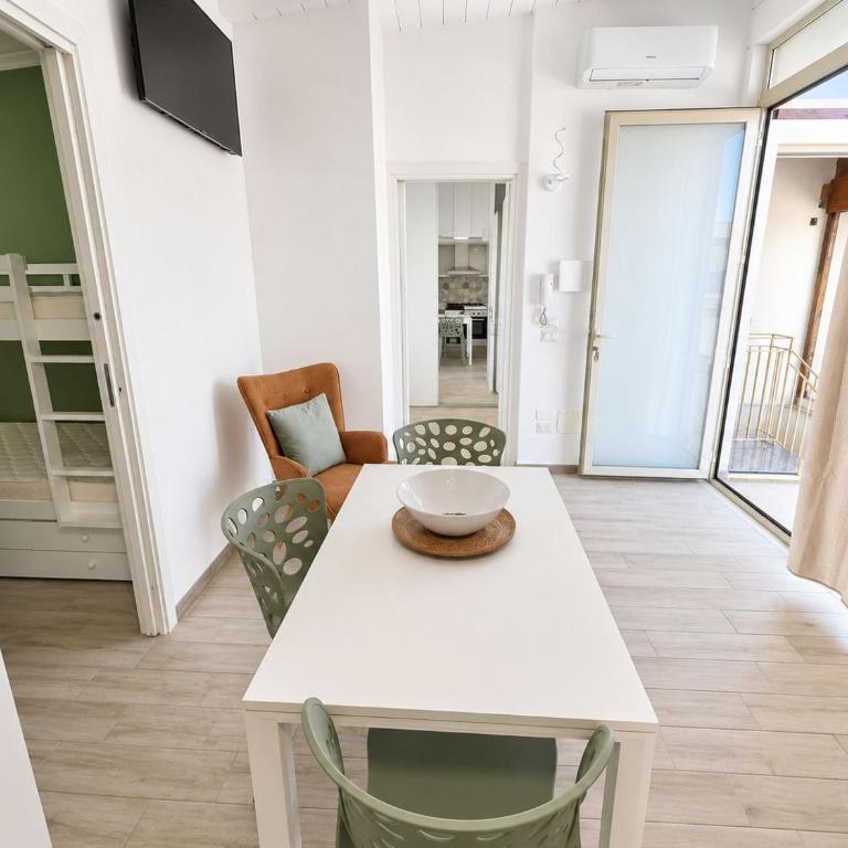 Alloggio Piazza Duca degli Abruzzi - Appartamento con 2 Camere da Letto - 6