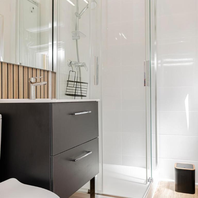 Les Trois Paliers Maison de Charme cœur d'Orléans - Appartement 2 Chambres - 11