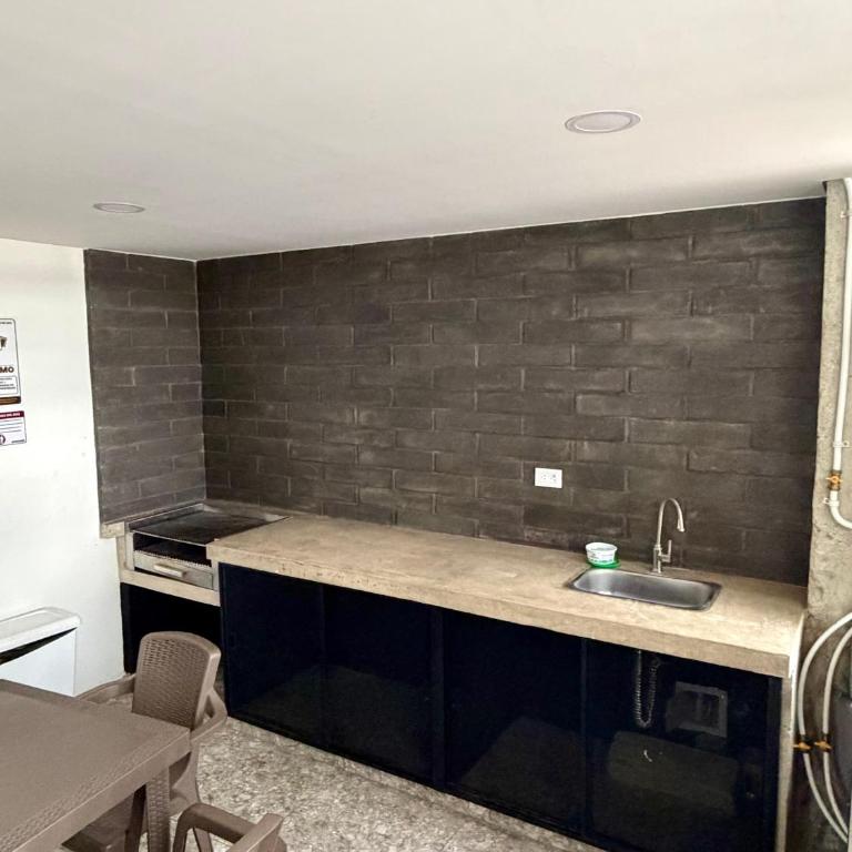Apartamento en el norte de Armenia - Apartamento de 1 dormitorio - 11