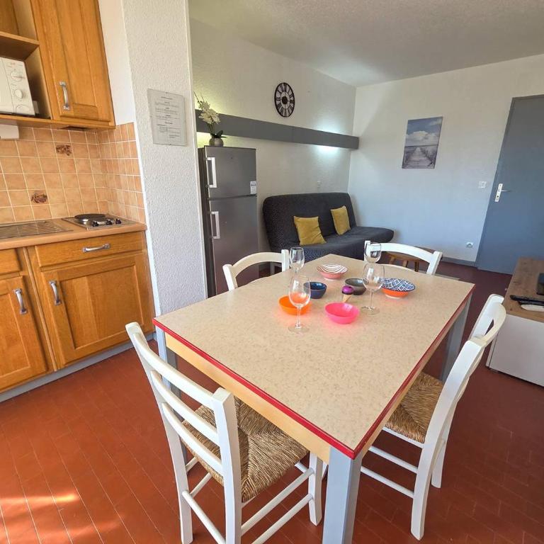 Appartement climatisé centre port - 4 pers. - FR-1-880-47 - Apartment - 13