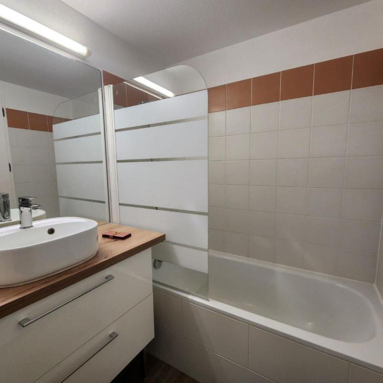Appartement 2 pièces avec balcon à Samoëns, parking inclus - FR-1-629-121 - Appartamento - 25