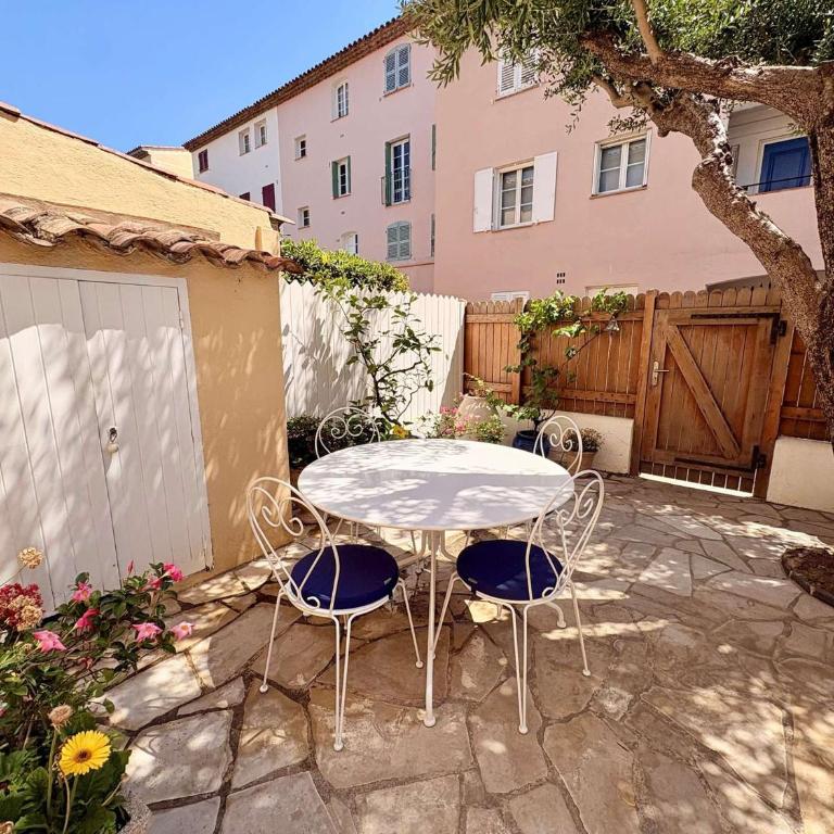 Maison à Port Grimaud avec WiFi et amarrage privé, proche plage - FR-1-868-17 - Ferienhaus - 20