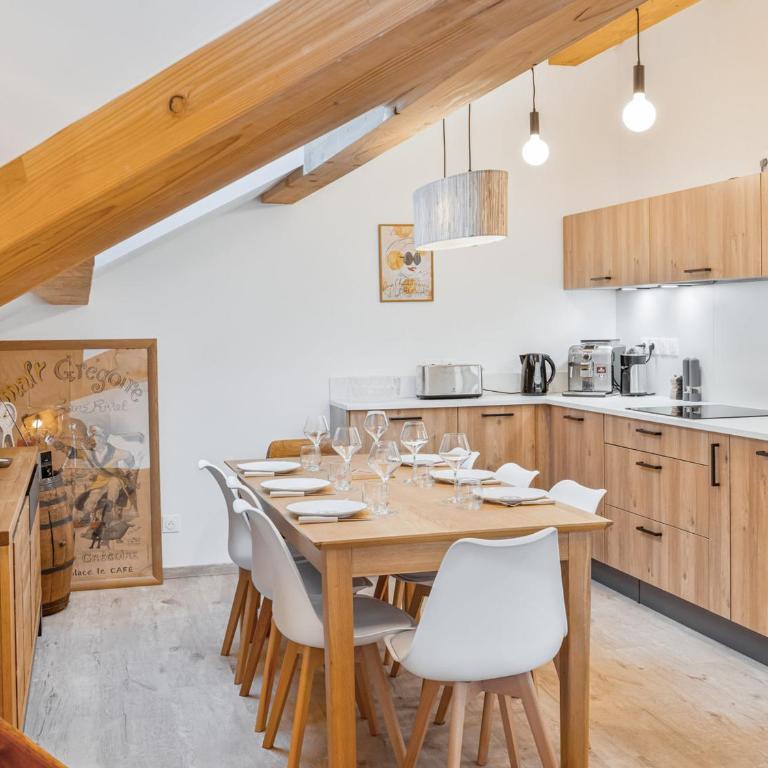 Appartement neuf avec terrasse et parking, jusqu'à 7 personnes - Three-Bedroom Apartment - 9