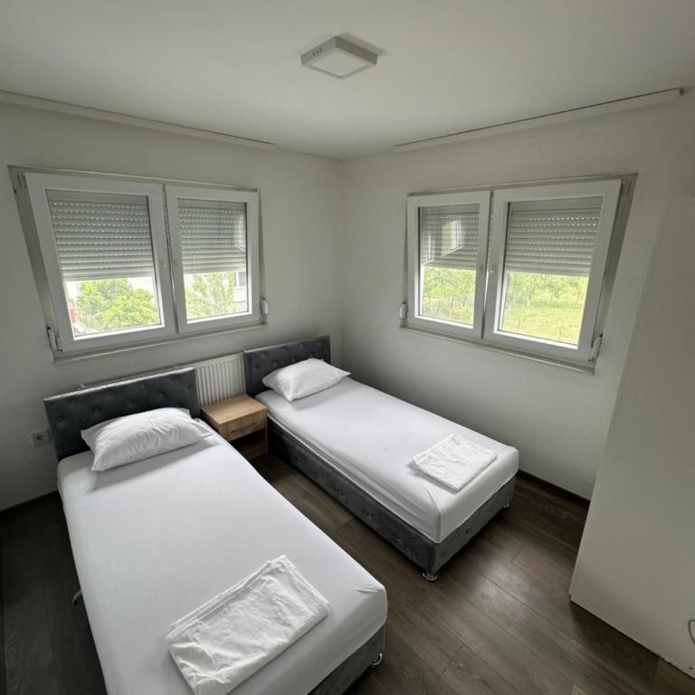 Apartmani Mujkć - Butmir - Apartman sa 2 Spavaće Sobe - 2