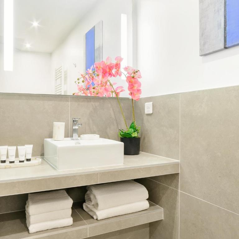 LivinParis - Luxury AC 4 Bedrooms Le Louvre I - Appartement 4 Chambres - 23