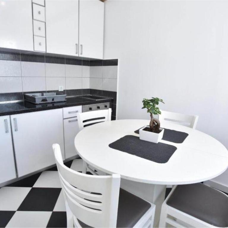 Apartman Lavanda - Apartment mit 1 Schlafzimmer - 1