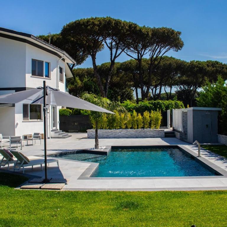 Villa Isabel with a modern pool and wellness area - Casa con 4 camere da letto - 1