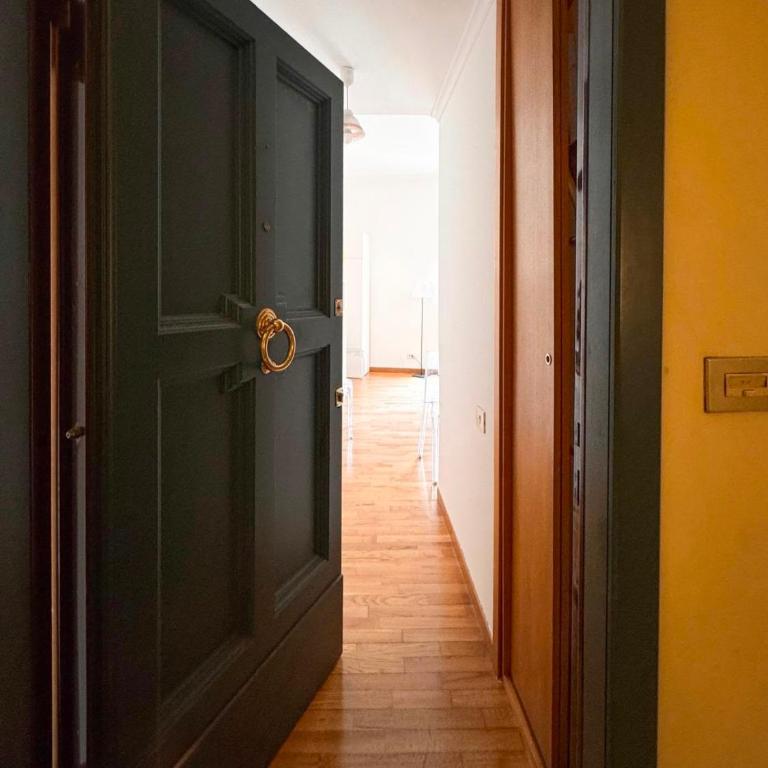 Qflat Frezza Charme apartment historic center - Appartamento con 1 Camera da Letto - 2