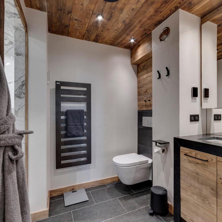 Appartement spacieux avec cheminée, parking, Val-d'Isère - FR-1-567-138 - Apartment - 14