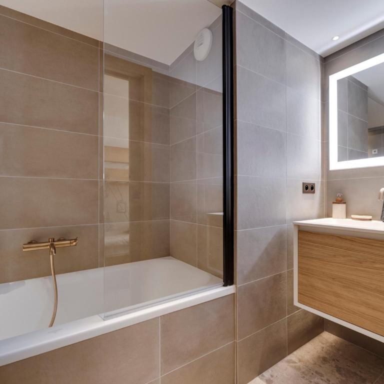 Duplex élégant à Val d'Isère - 3 chambres, parking, proche centre - FR-1-567-145 - Appartamento - 17