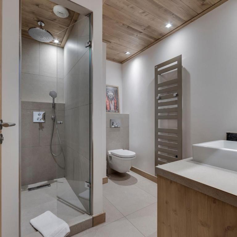 Bel appartement 4 pièces avec terrasse et parking, à 350m du centre de Val d'Isère - FR-1-567-40 - Apartment (8 Erwachsene) - 11