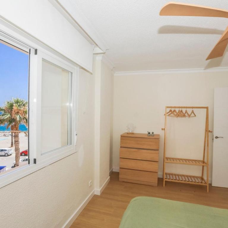 Beachfront Bliss, Terrace & Stunning Sea Views - Two-Bedroom Apartment - 23