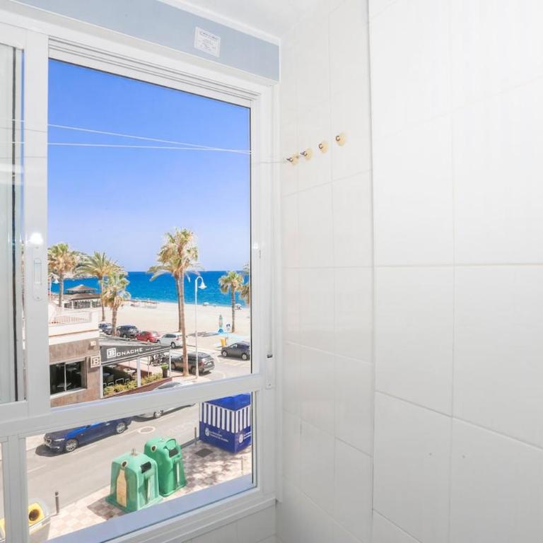 Beachfront Bliss, Terrace & Stunning Sea Views - Two-Bedroom Apartment - 20
