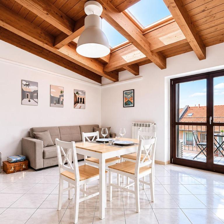 BIG Attico Goldoni 2 bagni [Duomo-M4 Lin Airport] - Appartamento con 2 Camere da Letto - 1