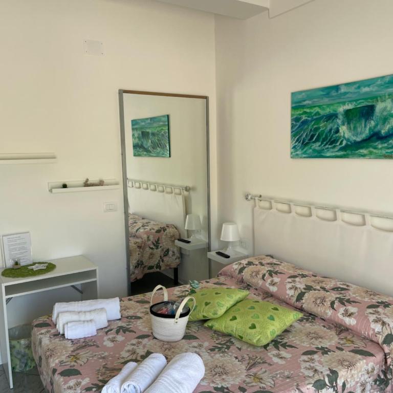 B&B Sunset da carla - Camera Matrimoniale con Letto Supplementare - 5