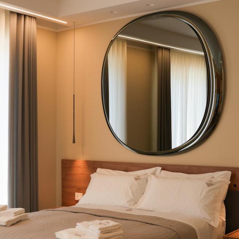 Manoli Luxury Rooms - Camera Deluxe - 4