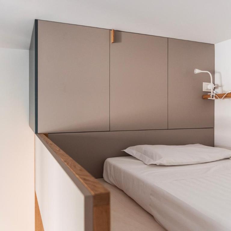 Youhosty - Reinach 8 - Appartamento con 1 Camera da Letto - 32