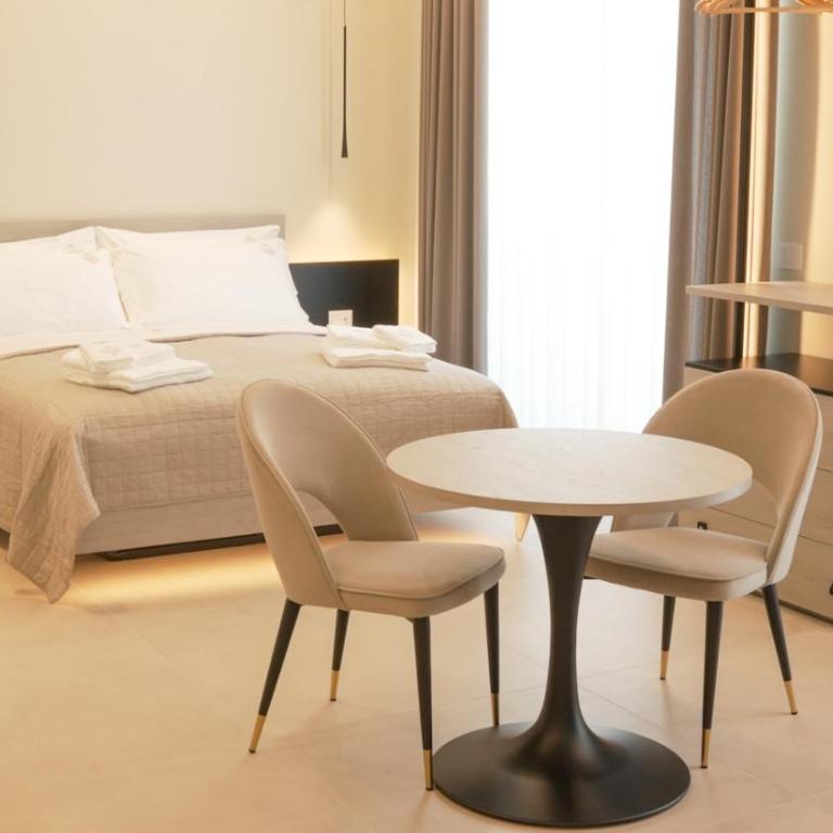 Manoli Luxury Rooms - Junior Suite - 10
