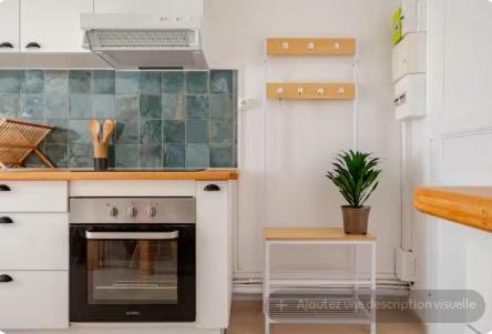 Le Petit Arlésien T2 centre-ville Arles, 4 personnes, chambre et salon séparé - One-Bedroom Apartment - 20