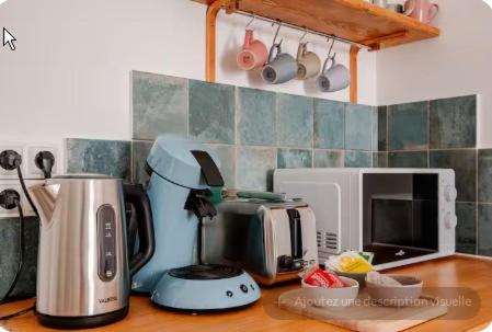 Le Petit Arlésien T2 centre-ville Arles, 4 personnes, chambre et salon séparé - One-Bedroom Apartment - 22